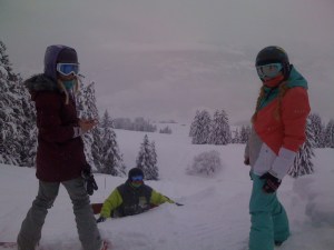 Pow riding with Katie O, Si and Faye